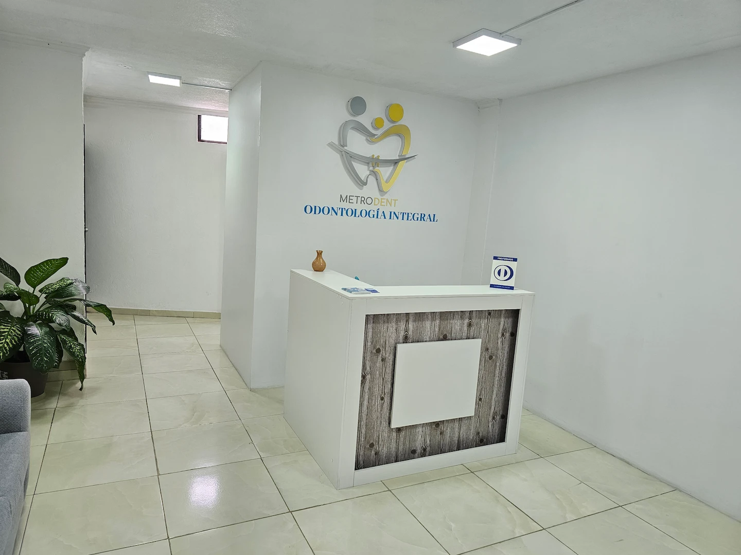 Methrodent | Odontólogos en Quito