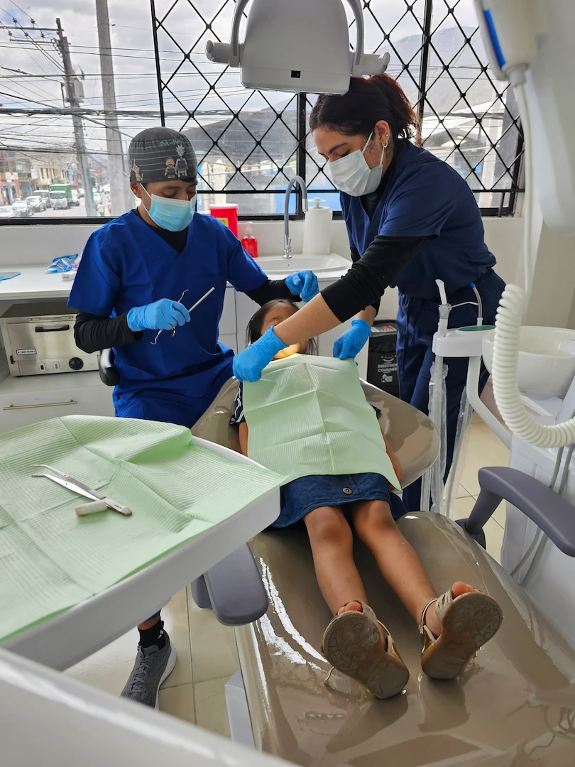 Methrodent | Odontólogos en Quito