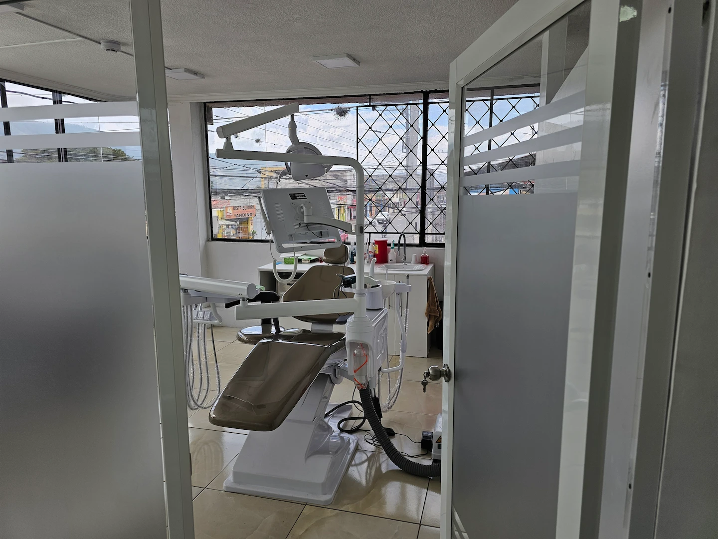 Methrodent | Odontólogos en Quito